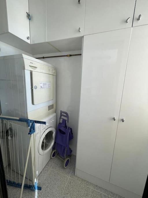 Family Friendly 2 Bedroom And 2 Bathroom Near The Beach Appartement *